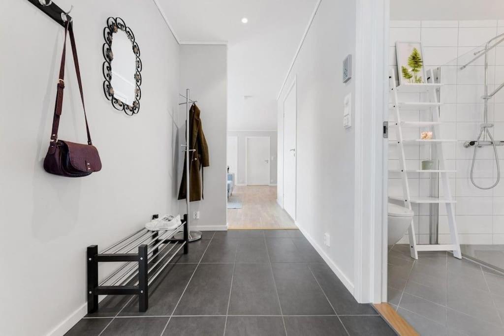 Stor Og Moderne Leilighet I Indre Arna Bergen Gratis Parkering!! Exterior photo