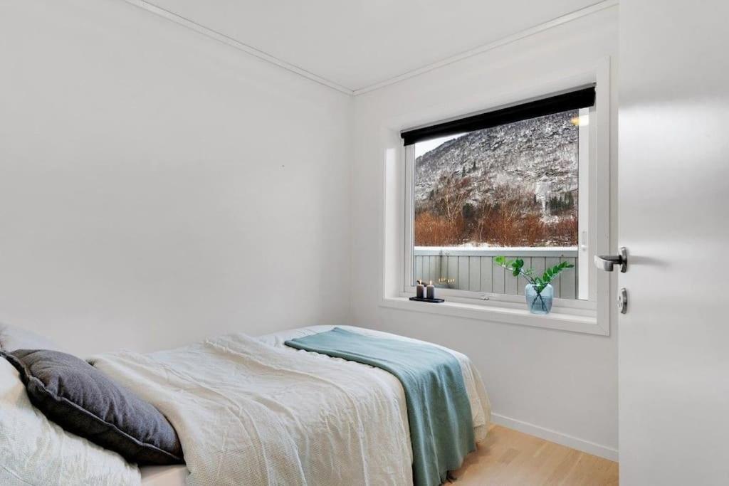 Stor Og Moderne Leilighet I Indre Arna Bergen Gratis Parkering!! Exterior photo